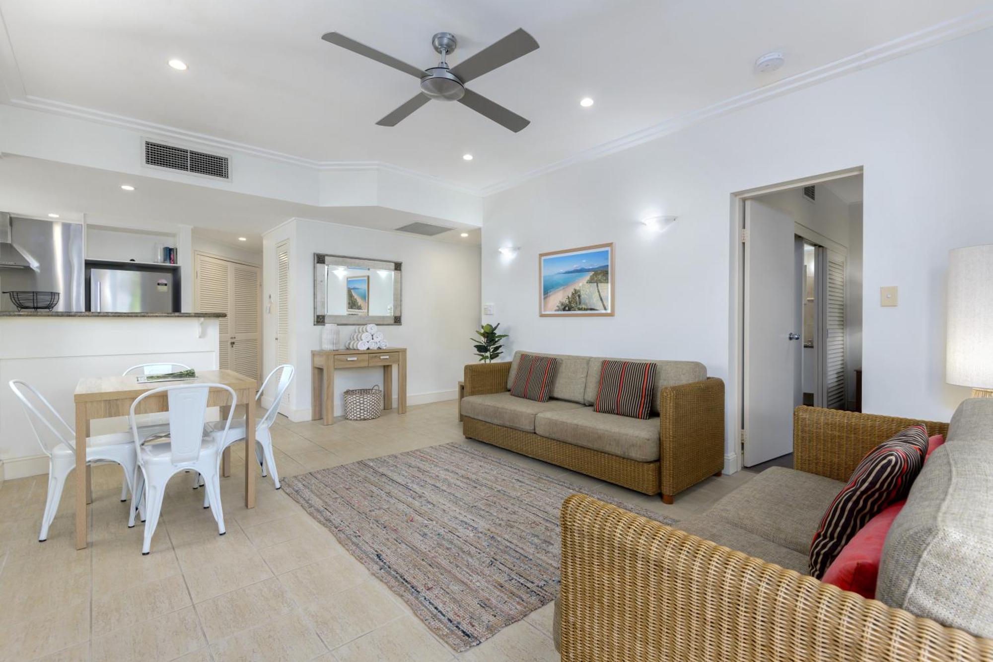 One-Bedroom Apartment,1669820306:JPEG