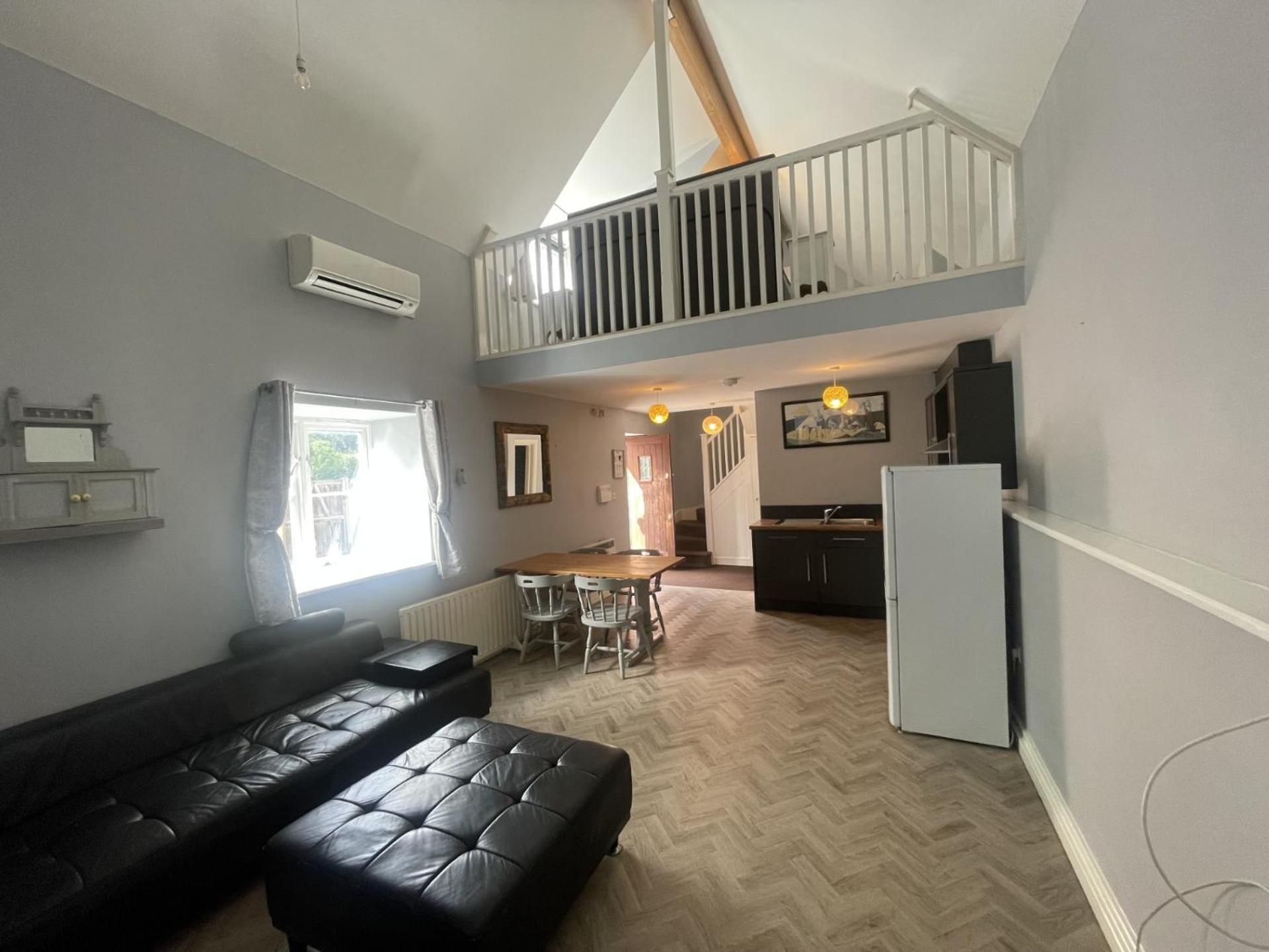 One-Bedroom House