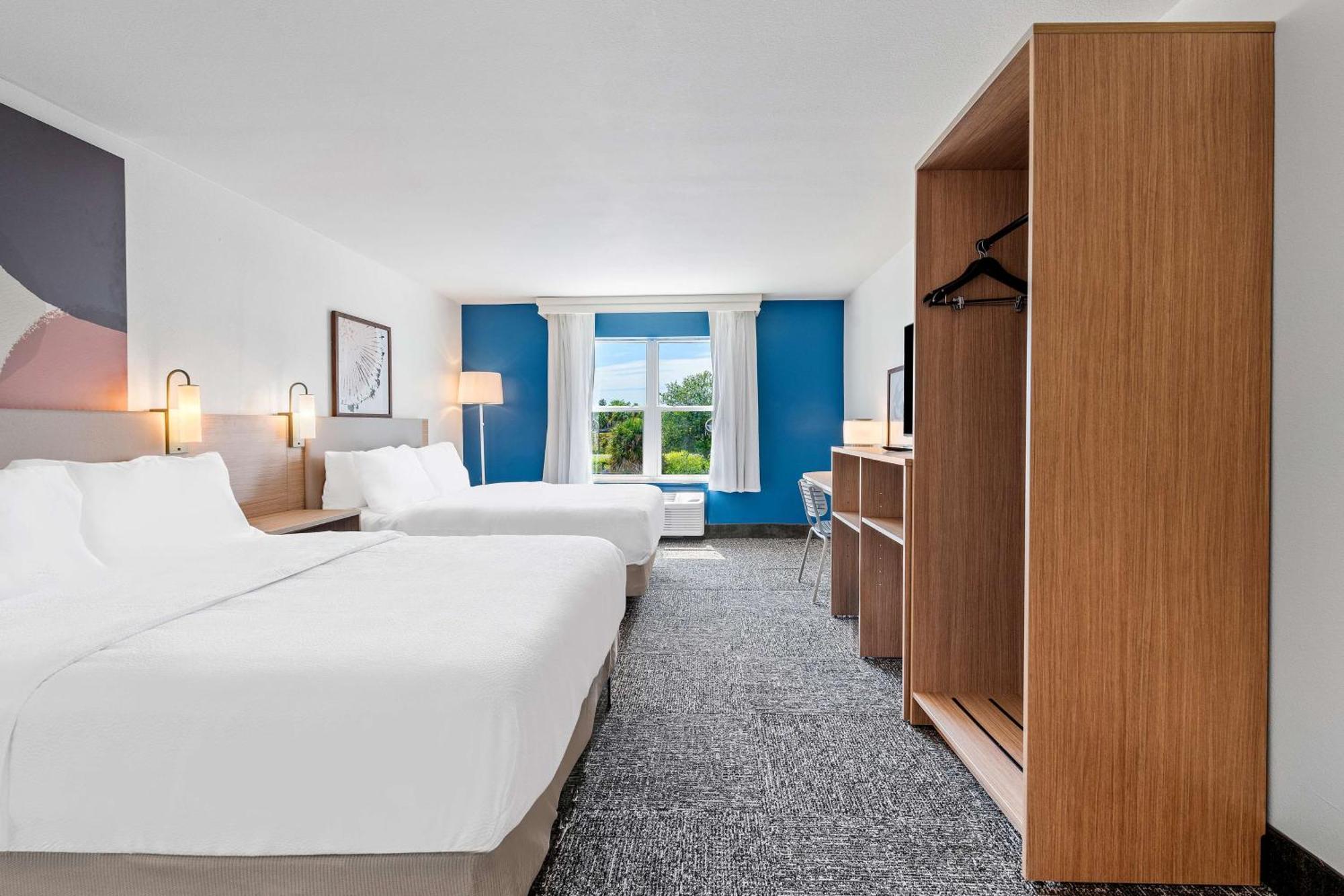 Queen Room with Two Queen Beds