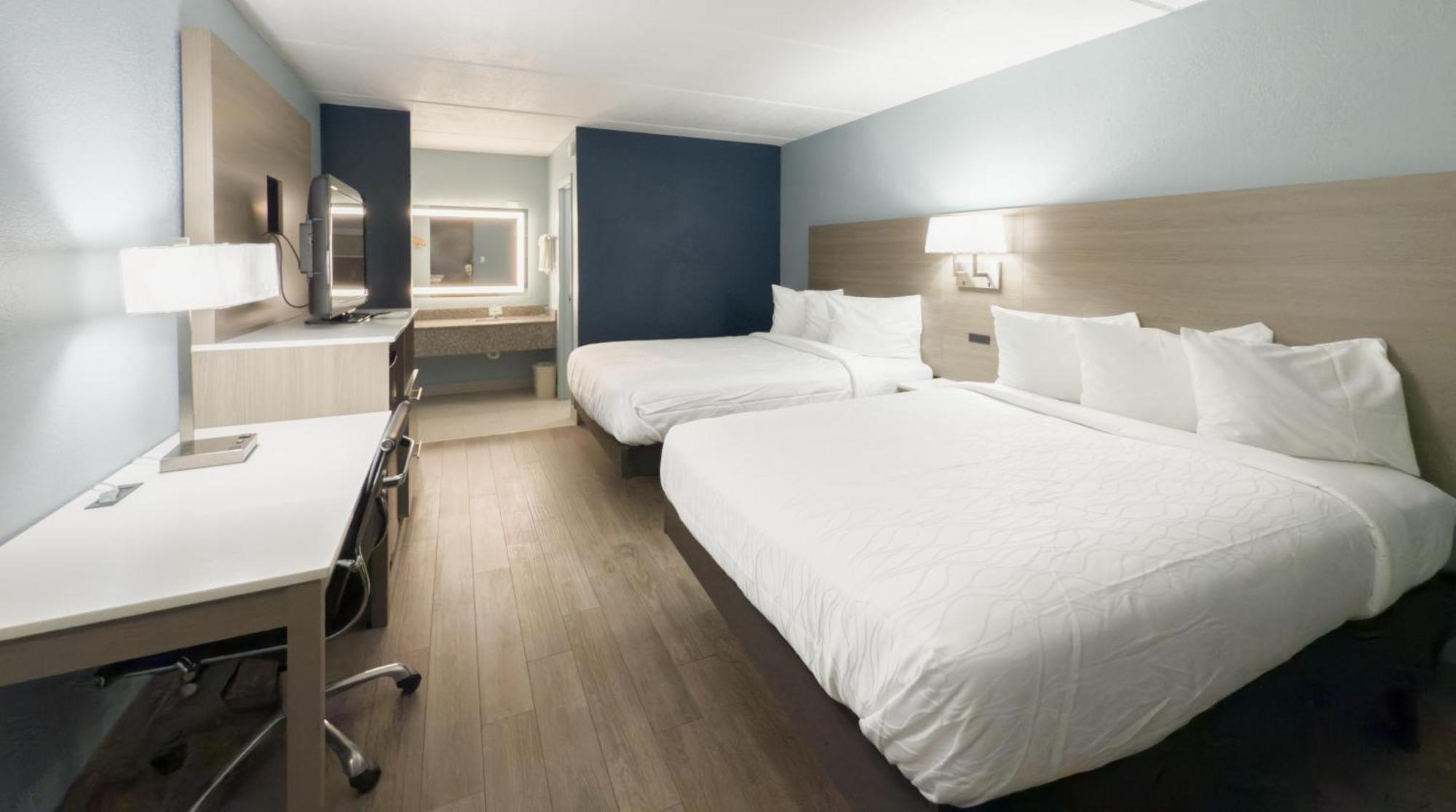Pet Friendly Room with Two Double Beds - Smoking