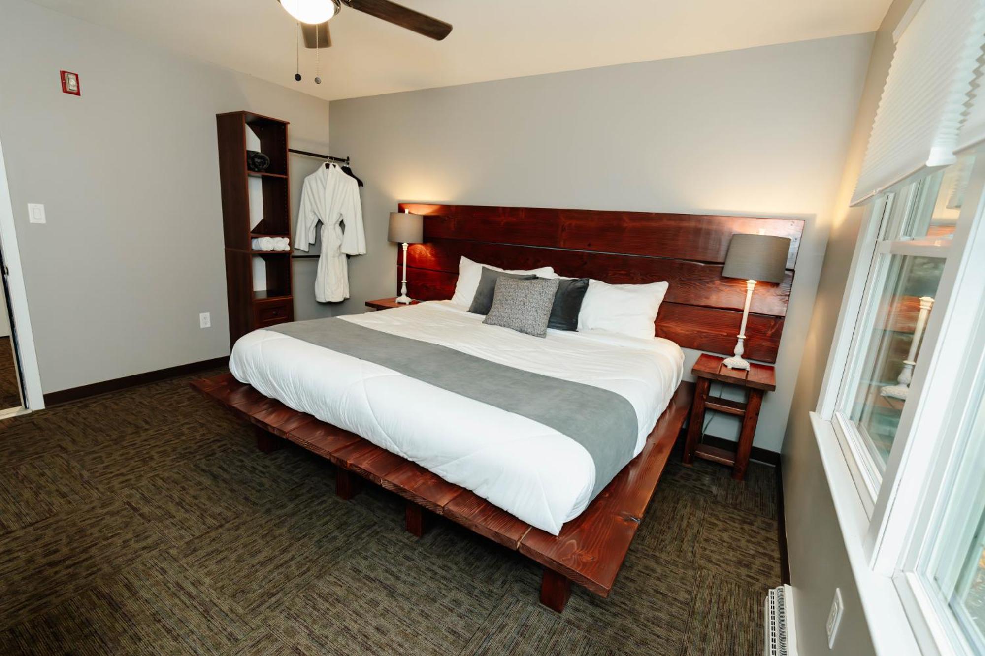 Standard King Room