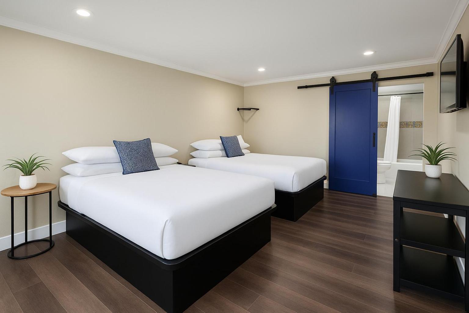 Queen Room