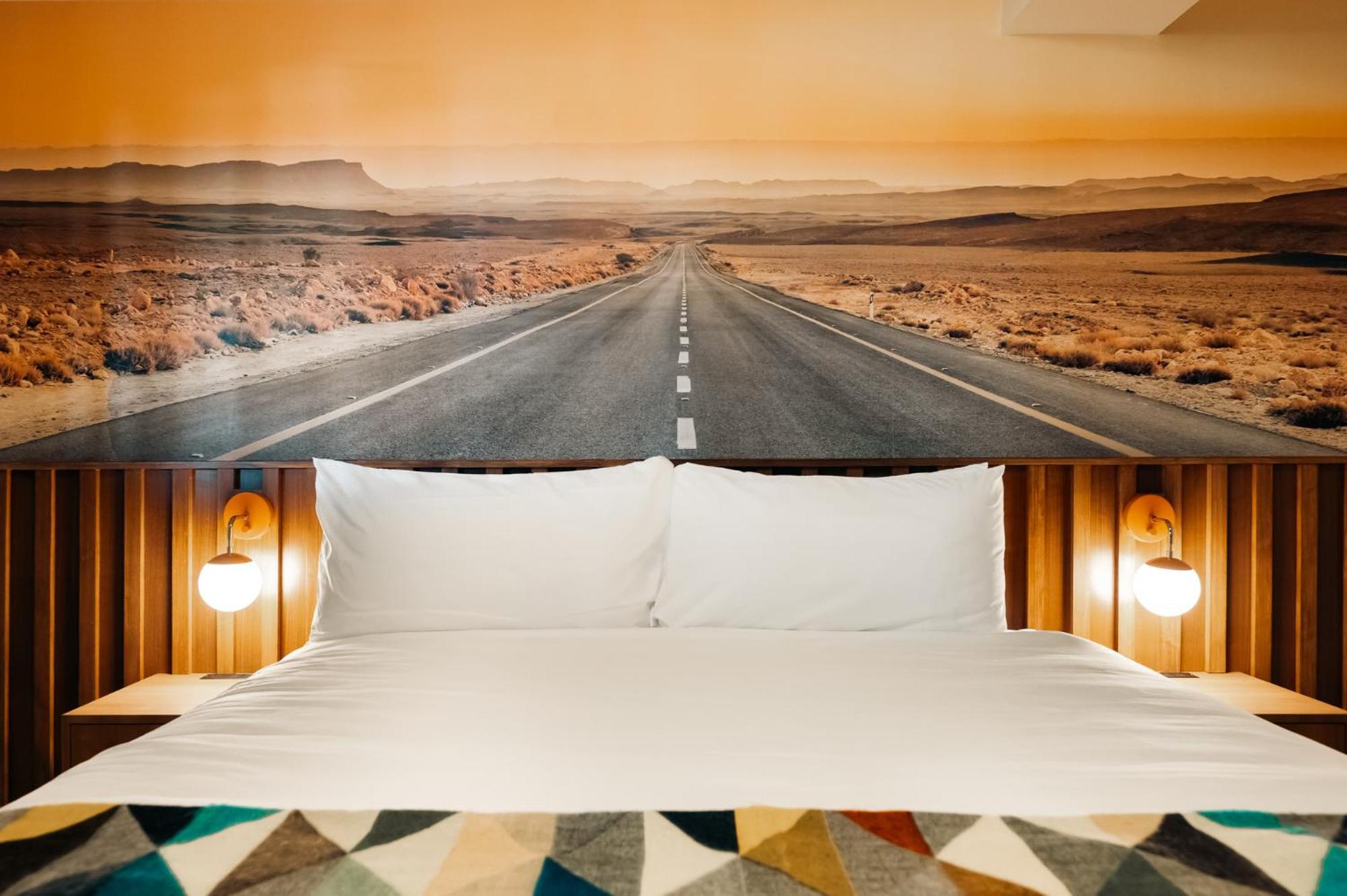 Retro Roadtrip Suite