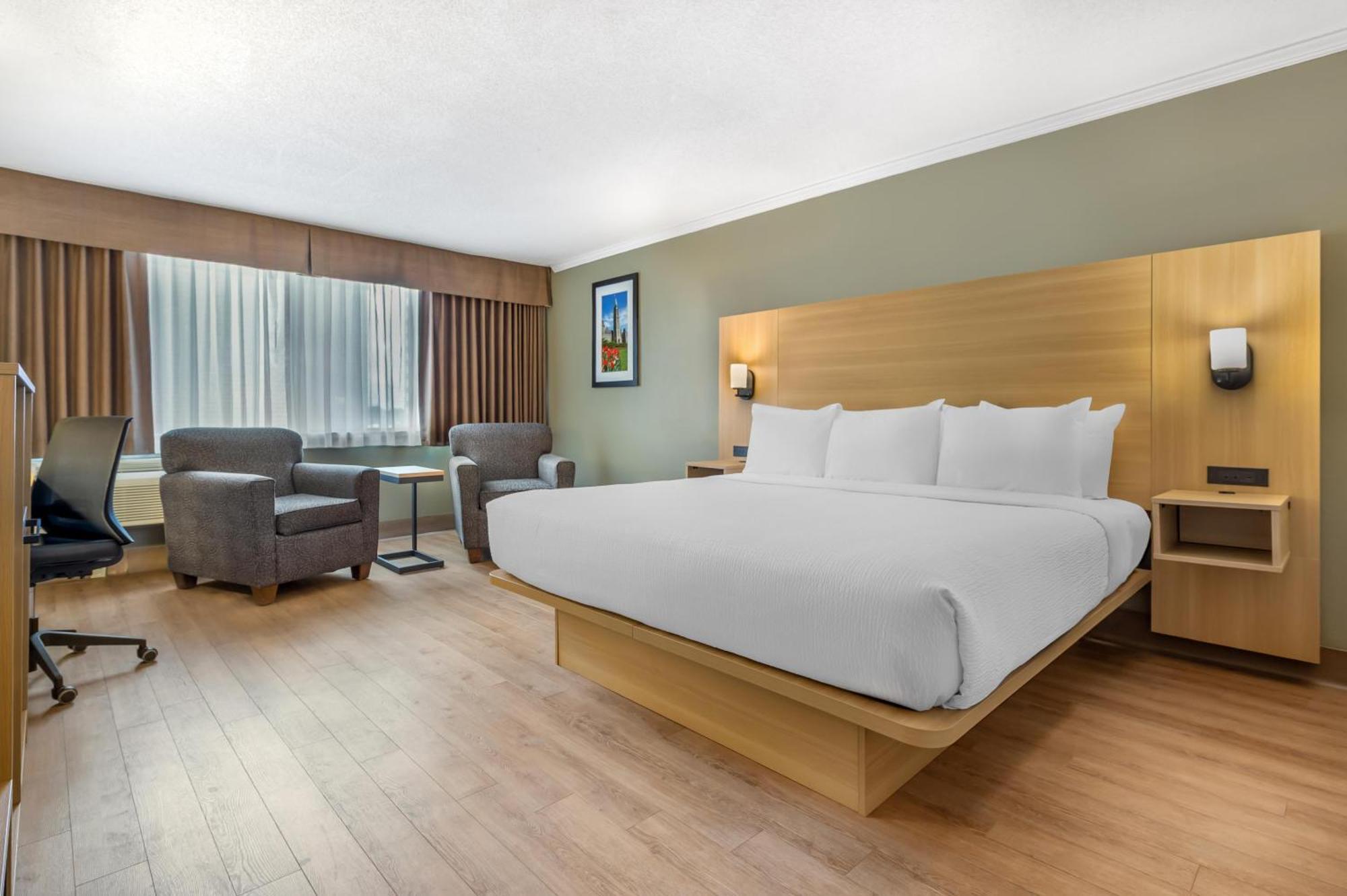 King Room,1756511849:JPEG