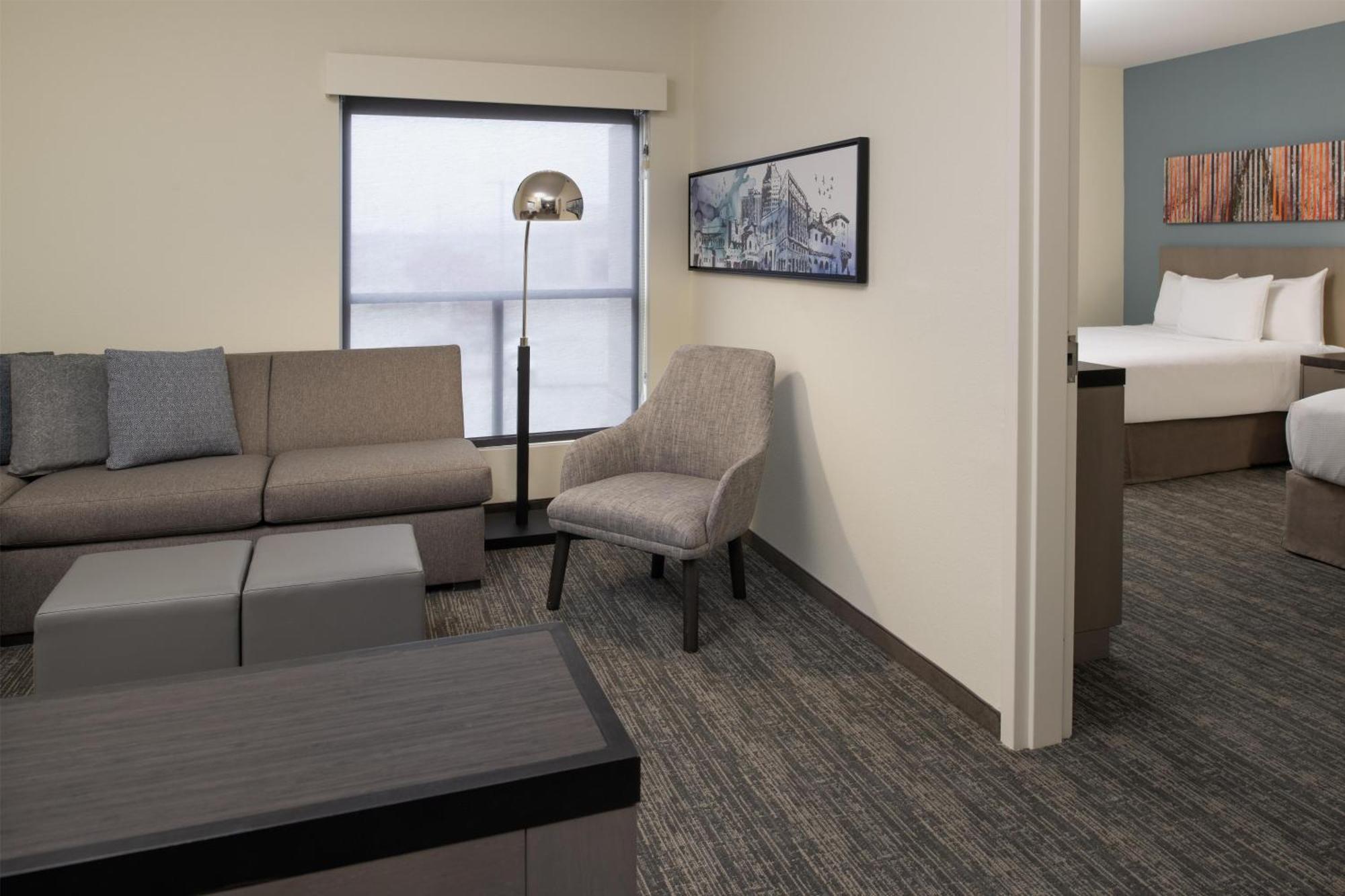 One-Bedroom Queen Suite with Sofa Bed - Accessible Shower