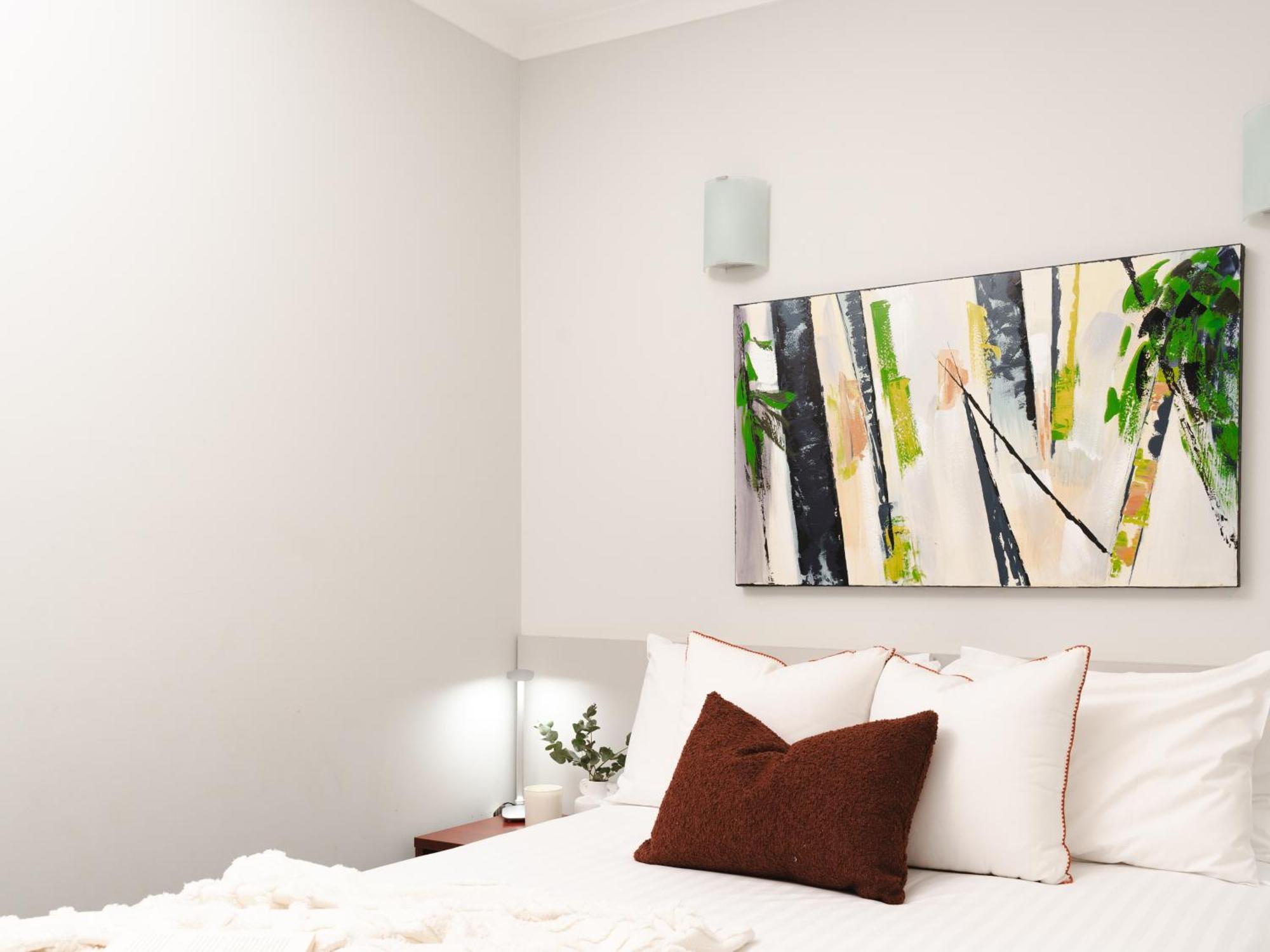 One Bedroom Apartment