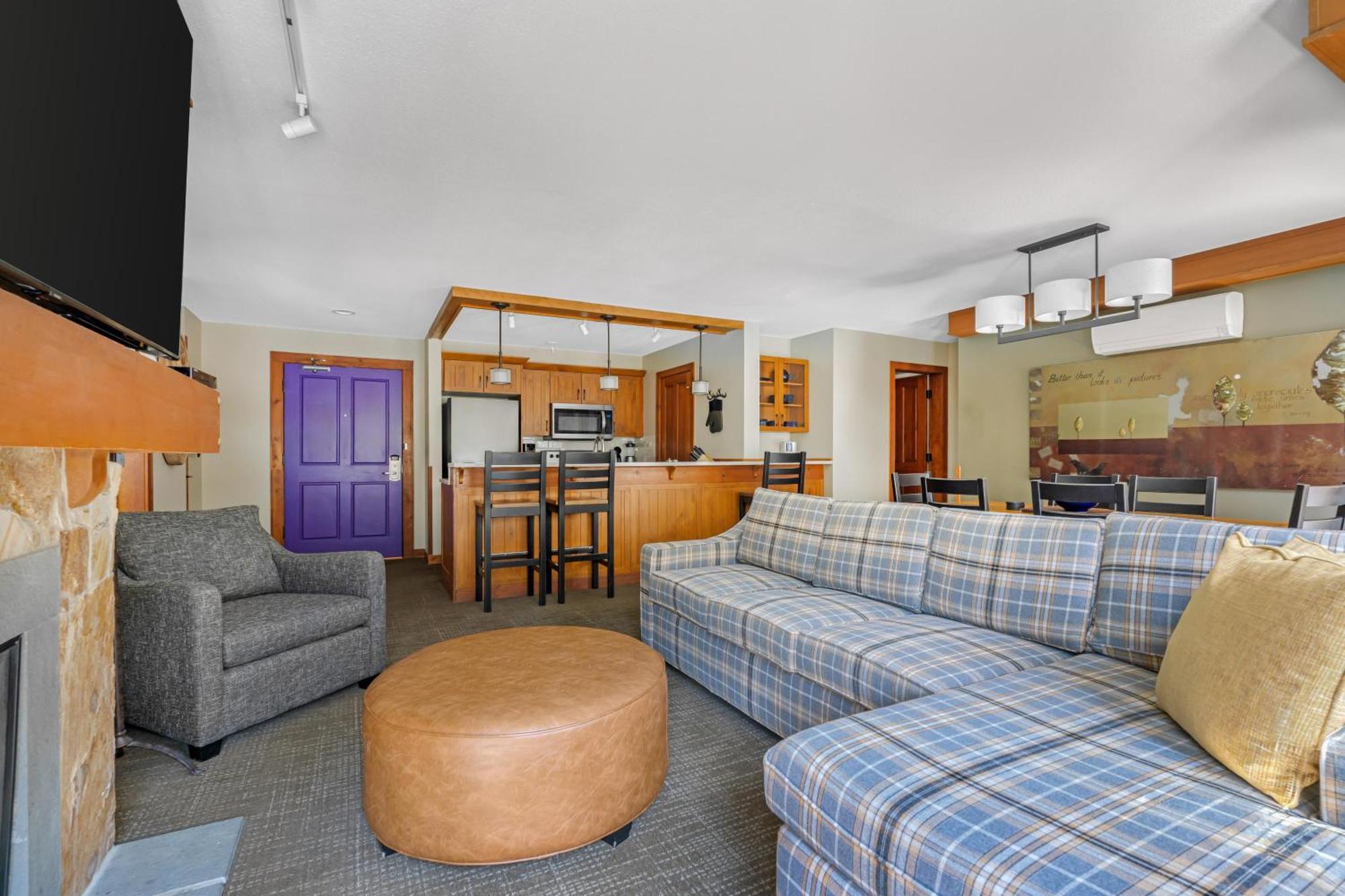Two-Bedroom One King and Two Twins Premier Suite
