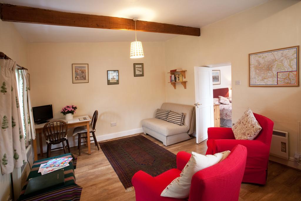 2 Roomed Cottage
