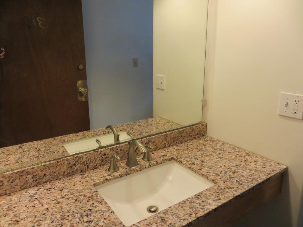 Standard  Room,234586672:JPEG