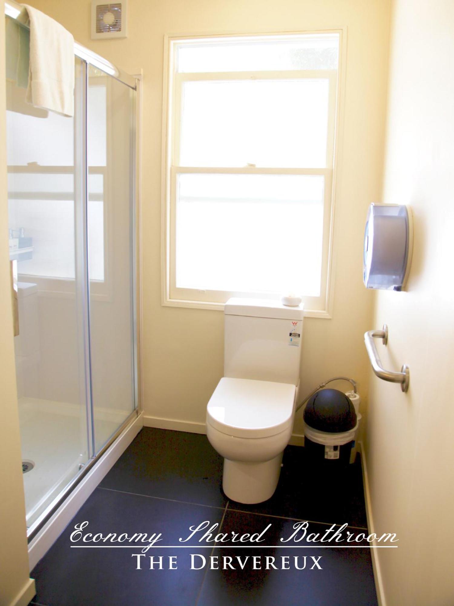 Economy Room with Shared Bathroom