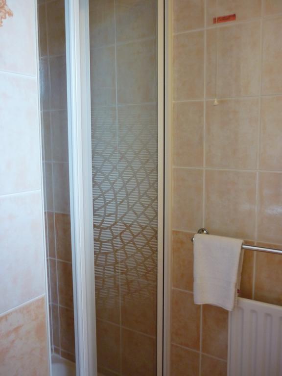 Standard Double Room with Shower,328074487:JPEG