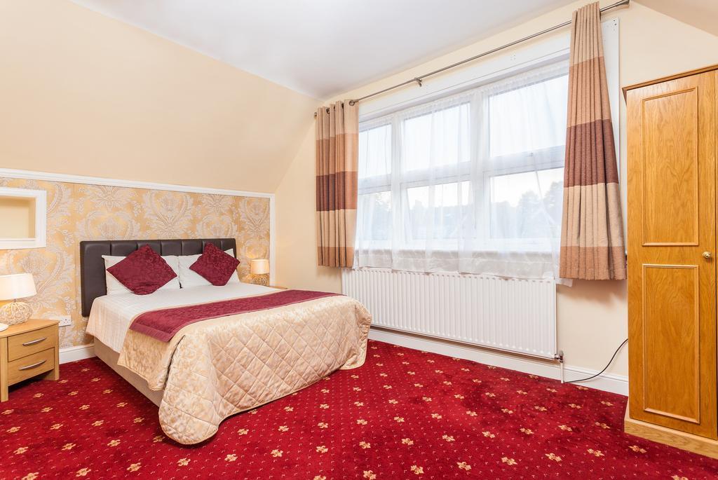 Large Double Room,544769214:JPEG