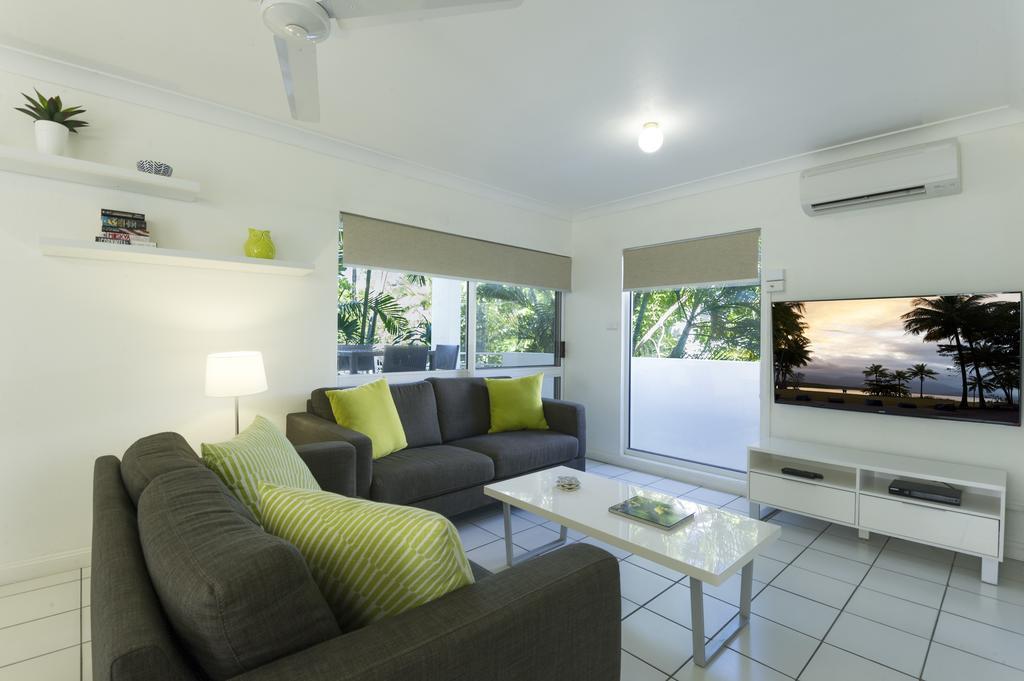 Two Bedroom, One Bathroom Apartment with Balcony/Patio