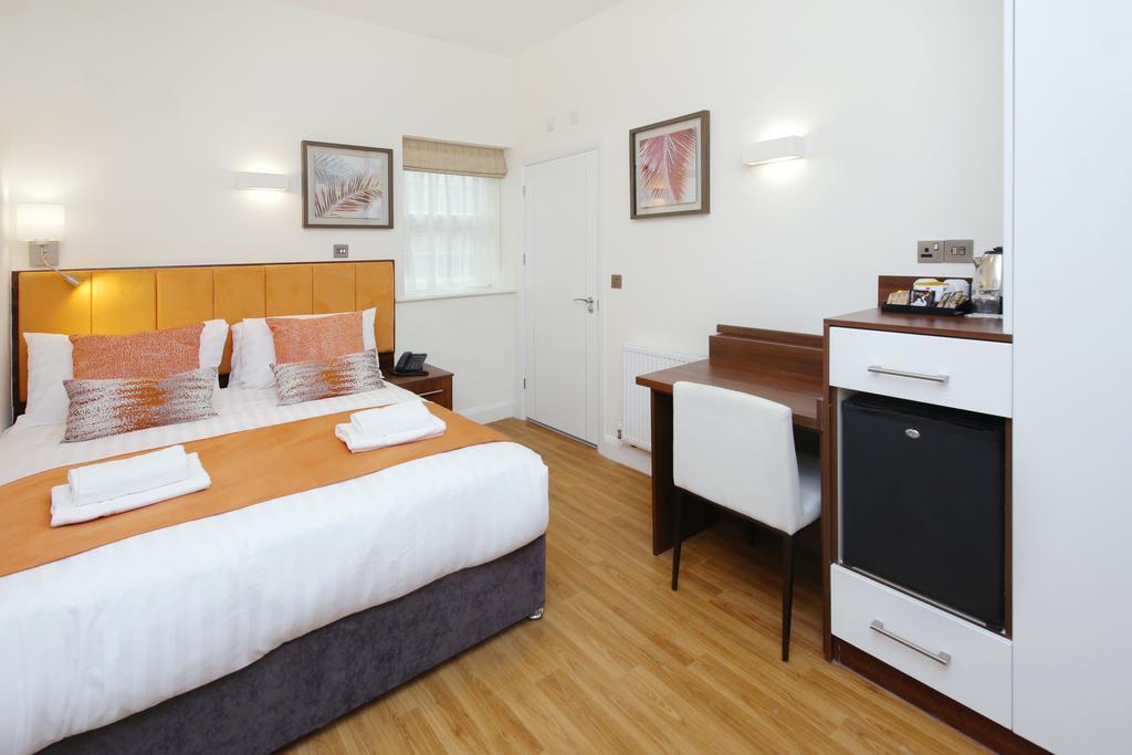Deluxe Double Room,439774872:JPEG