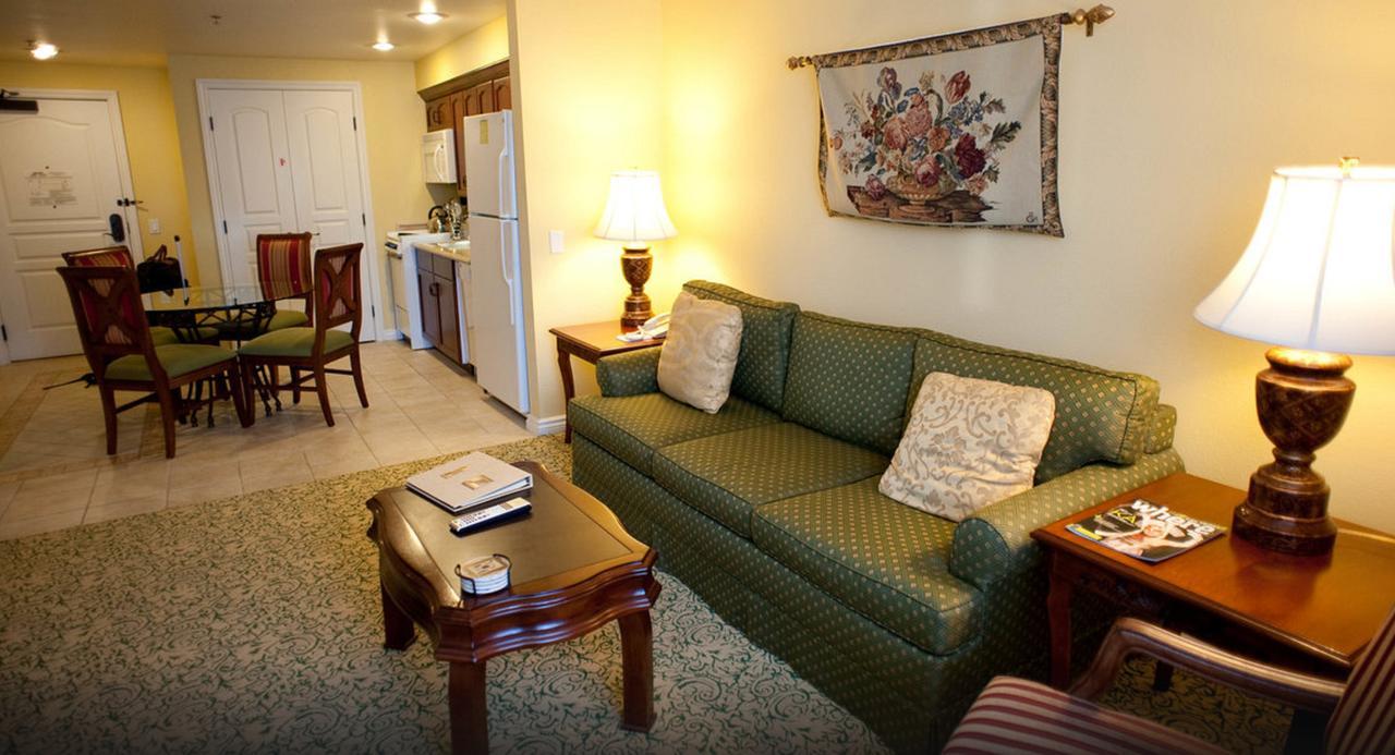 One Bedroom Suite with Kitchen-4 night stay,525831183:JPEG
