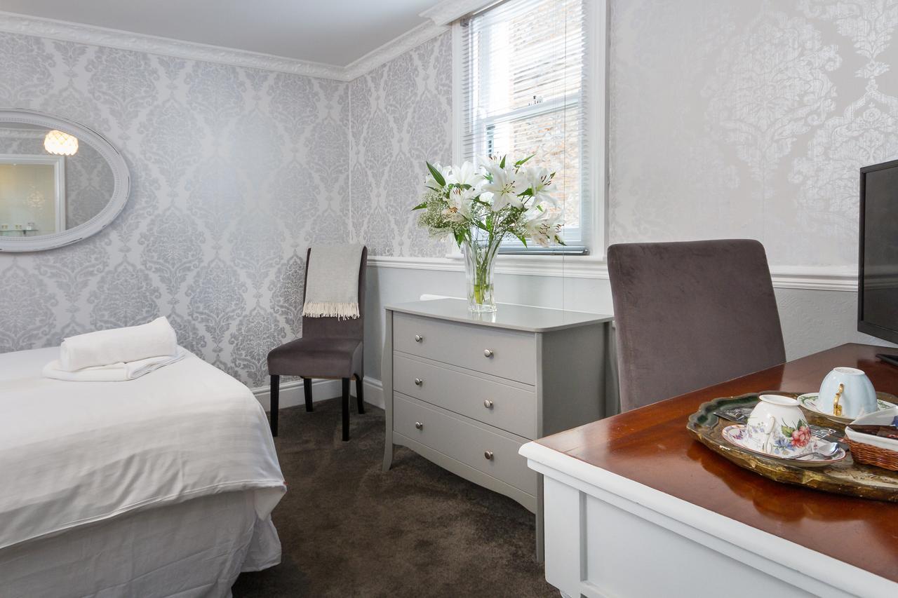 Double Room,1668050370:JPEG
