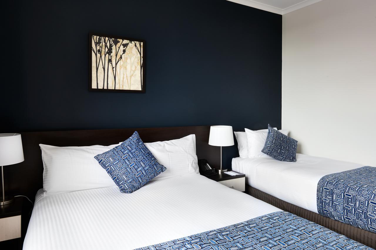 Standard Double or Twin Room,595655424:JPEG