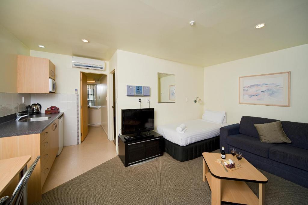 One-Bedroom Suite,60820165:JPEG