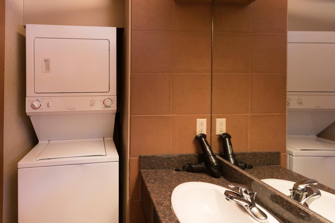 Two-Bedroom Apartment - Loft 4 Queens