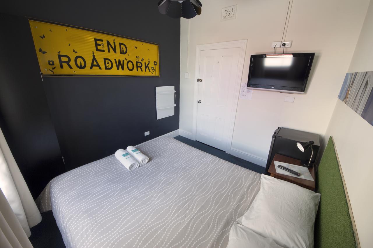 Double Room with Shared Bathroom,1549202356:JPEG