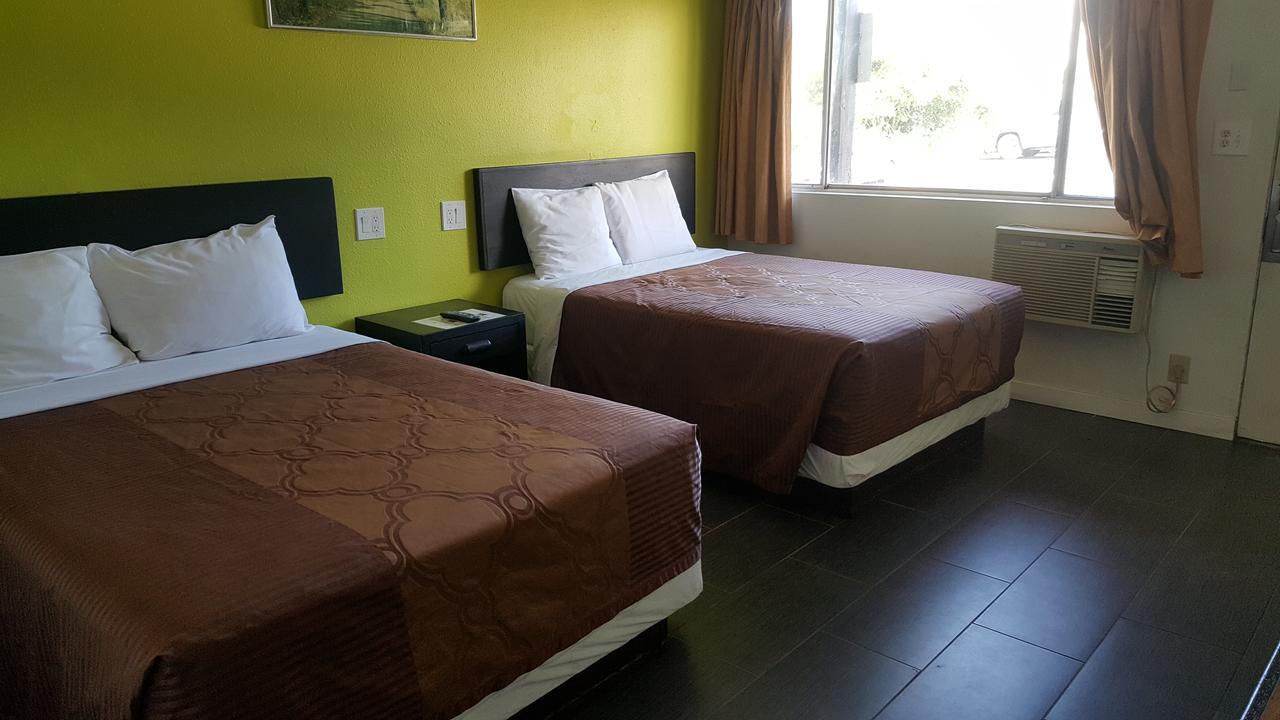 Economy Double Room,645439977:JPEG