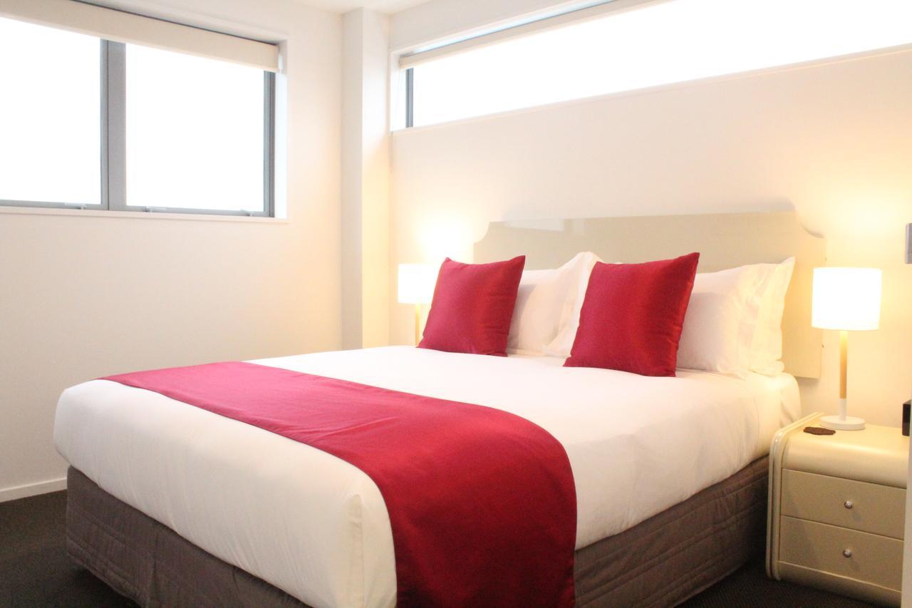 One-Bedroom Suite,914819620:JPEG