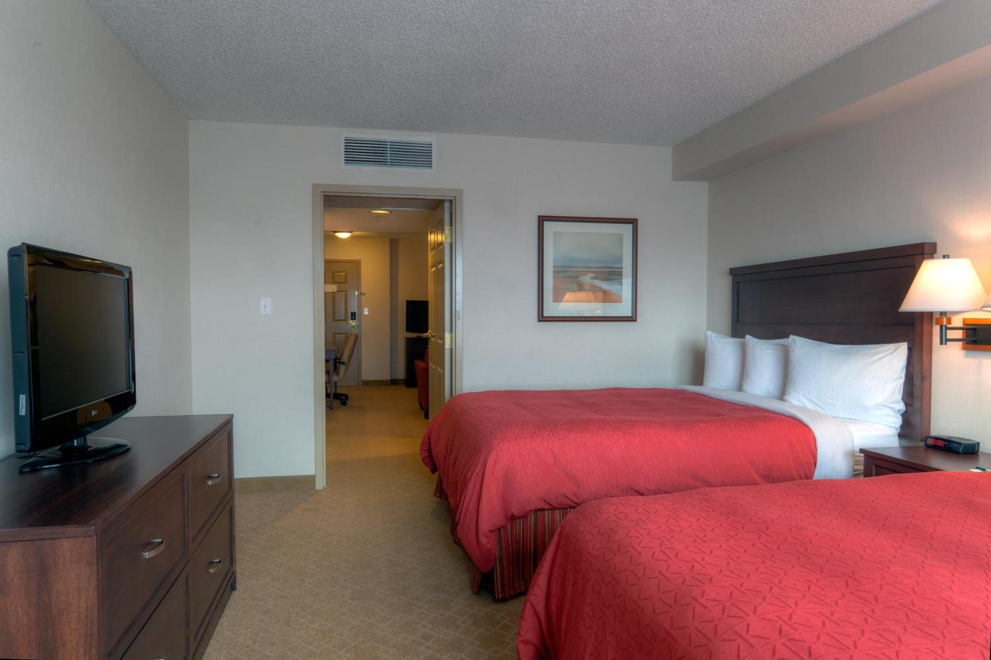 Queen Room with Two Queen Beds - Non-Smoking,1522359106:JPEG