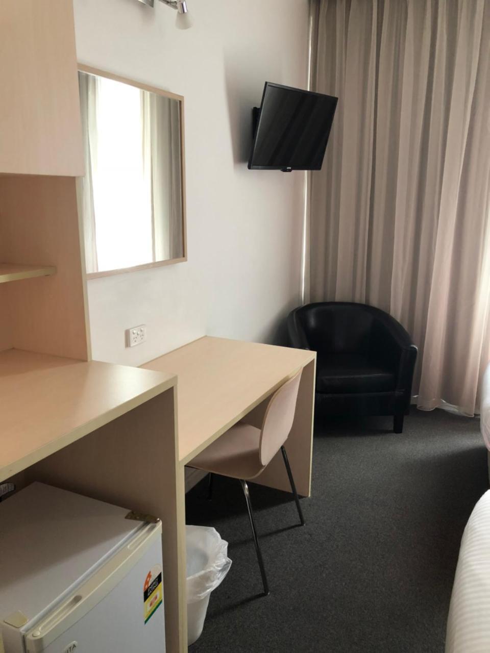Standard Double or Twin Room,702044731:JPEG