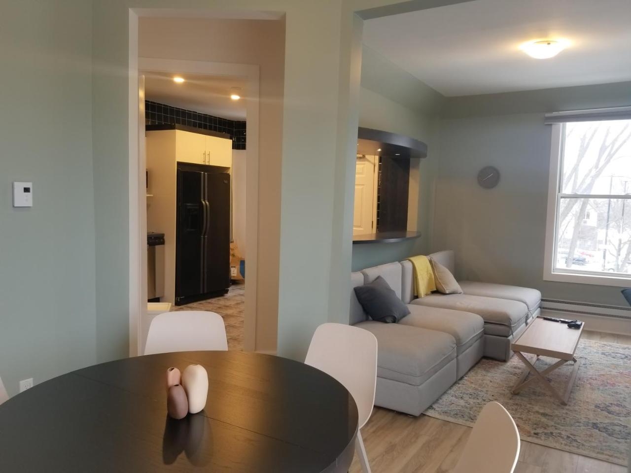 Apartment - Split Level,745105630:JPEG