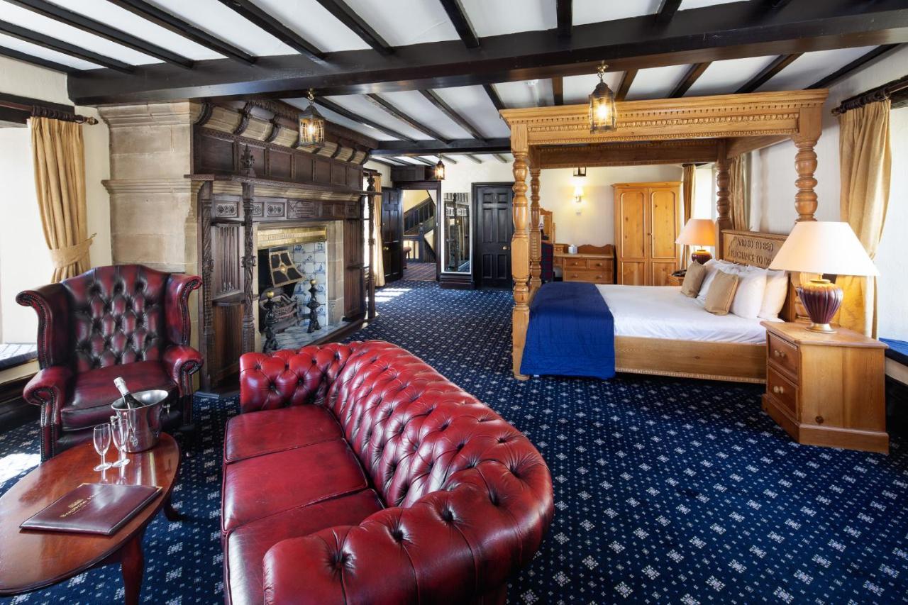 Deluxe King Suite