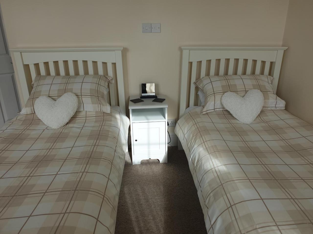 Twin Room - Second Floor