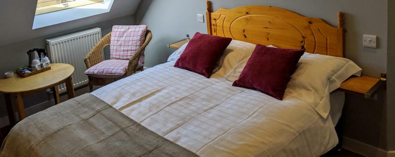 Deluxe Double Room with Shower