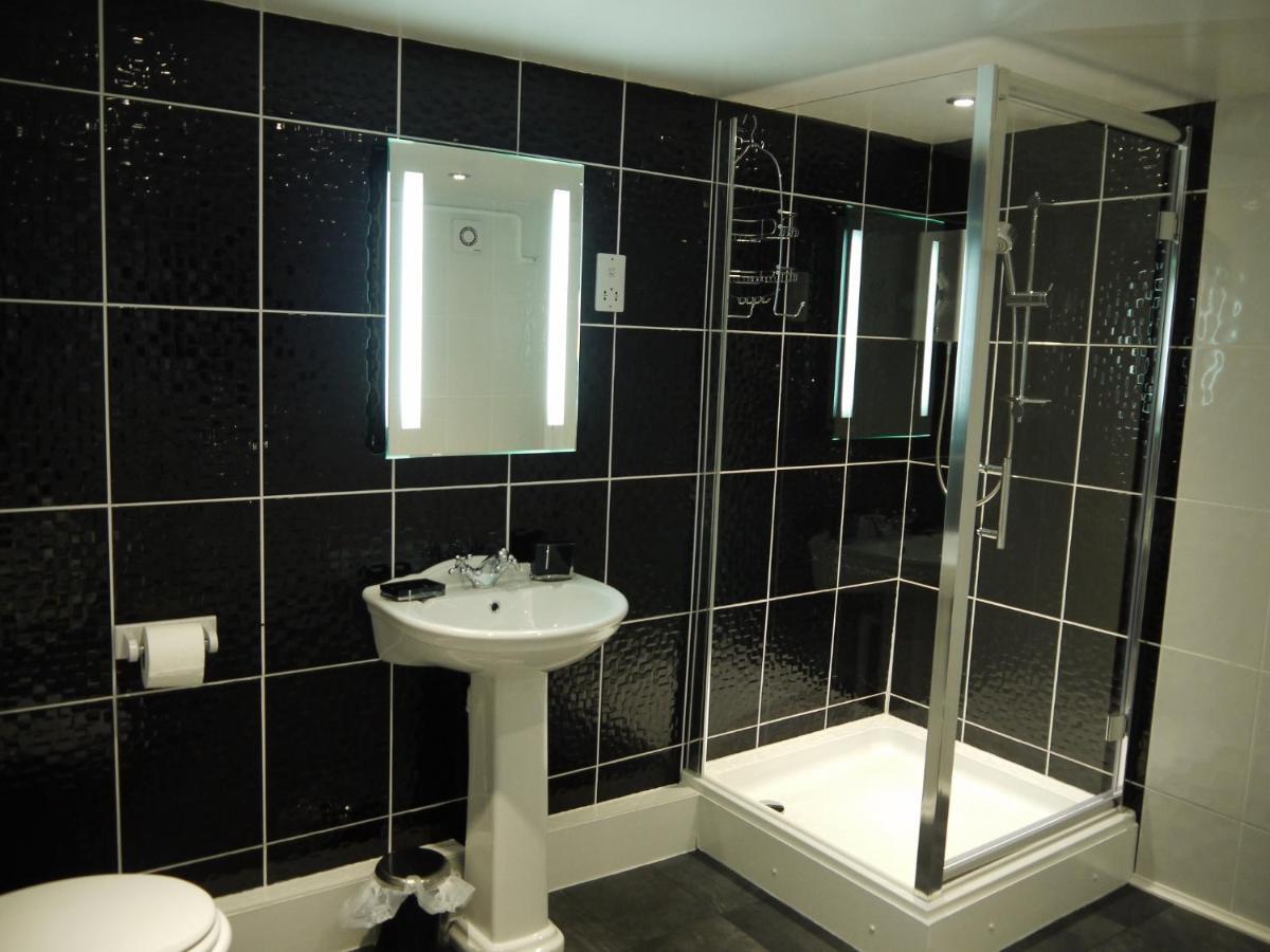 King Room with Bathroom