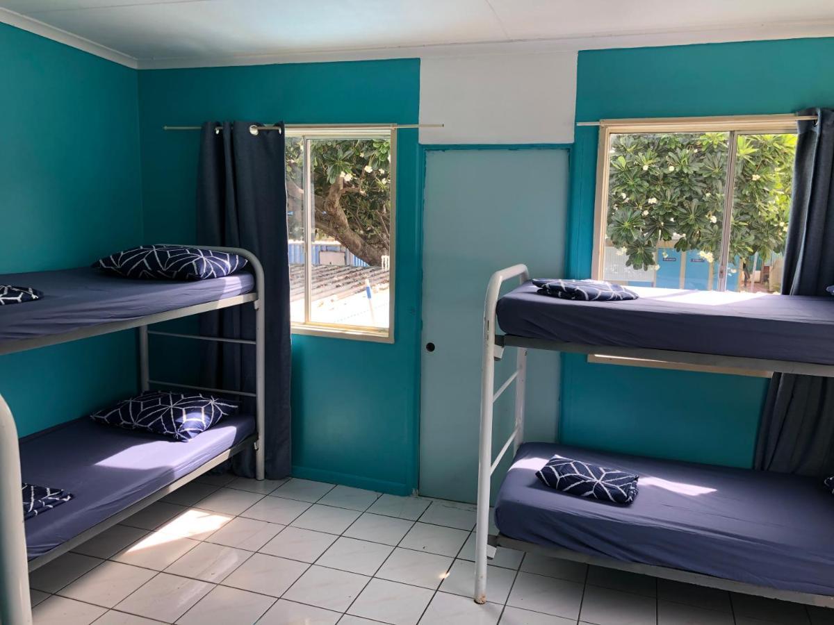 Bed in 8-Bed Mixed Dormitory Room - 18 to 35 years old
