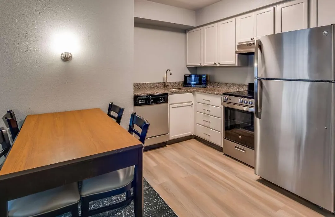 Surestay Studio By Best Western Charlotte Executive Park-1