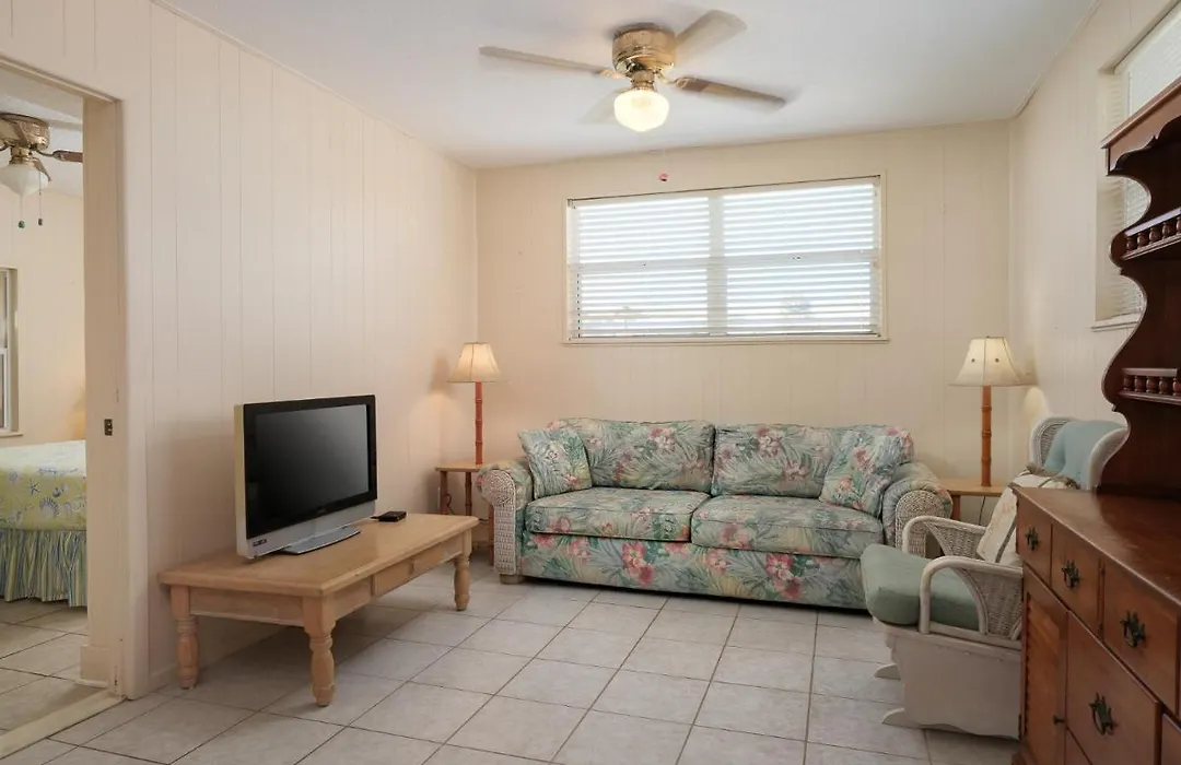 Sea Aire Oceanfront Inn-1