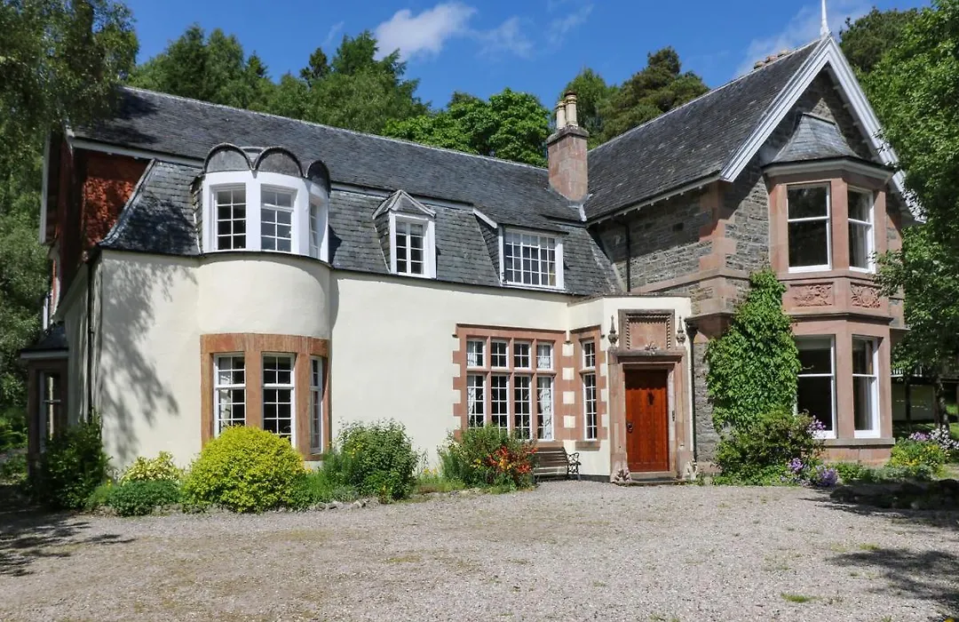 Bearnock Lodge-1