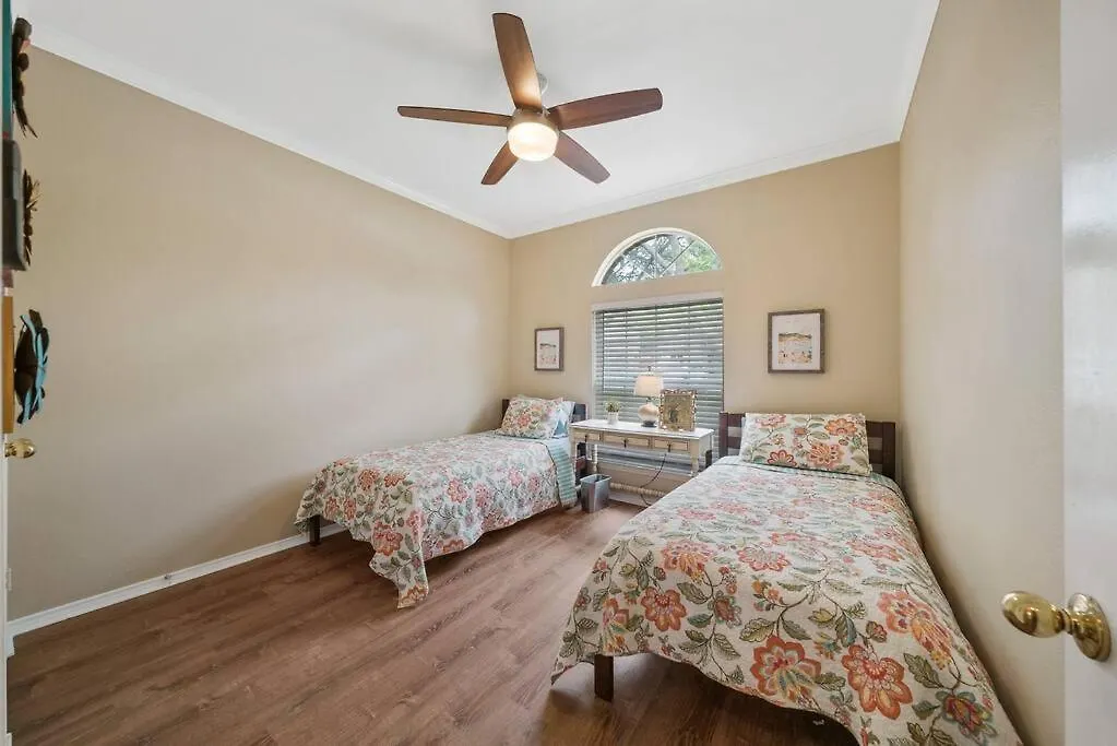 Stone Oak Oasis With Private Pool And Grill!-1