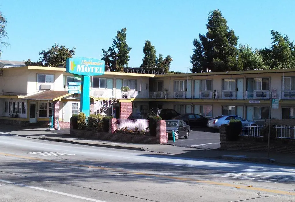 Highlander Motel-1