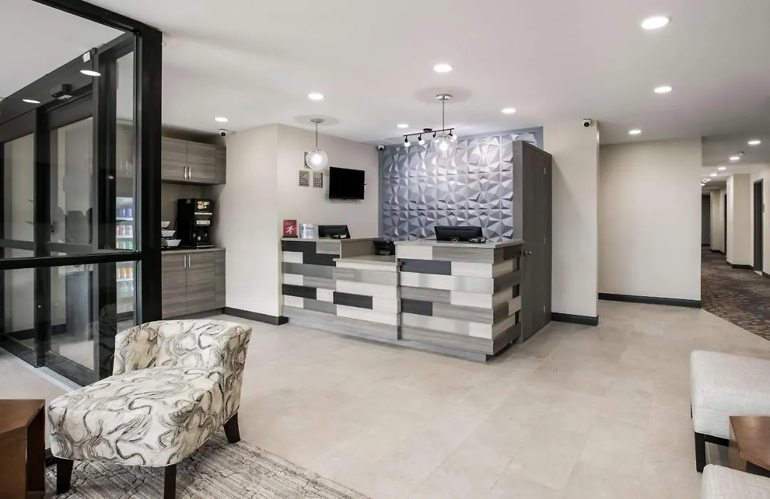 Best Western Plus Executive Residency Bronx-1