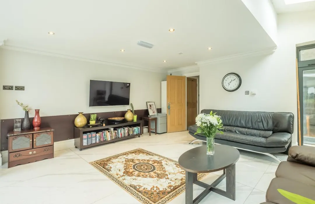 Tulse Hill Luxury Cosy Rooms-1