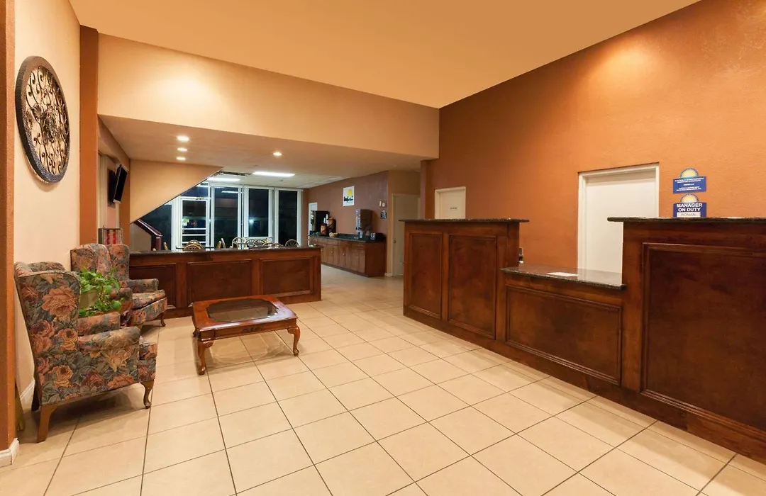 Days Inn By Wyndham Oklahoma City Fairground-1