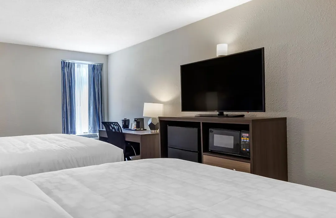 Clarion Pointe Raleigh Midtown-1
