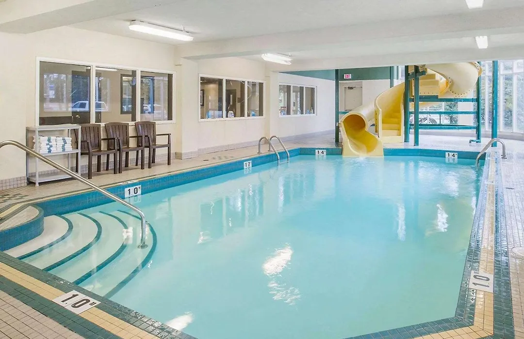 Comfort Inn & Suites University-1