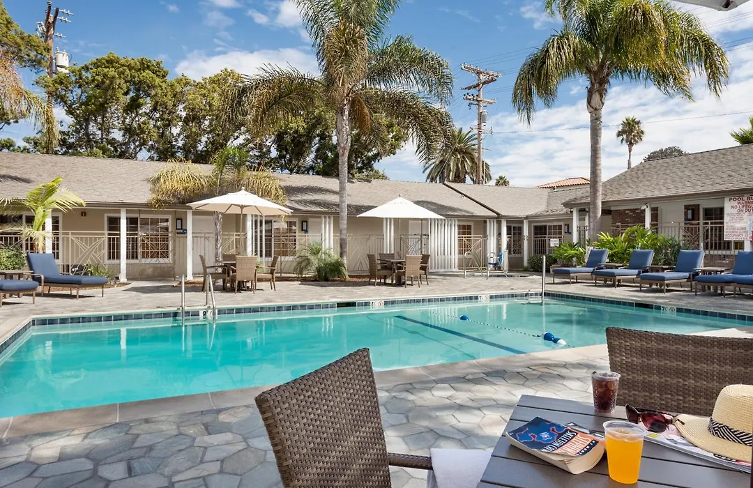 Holiday Inn Express And Suites La Jolla - Windansea Beach, And Ihg Hotel-1