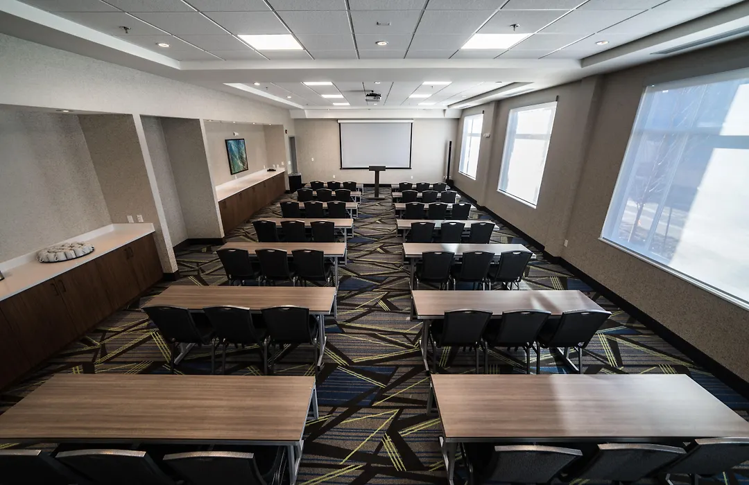 Holiday Inn Express & Suites - West Edmonton-Mall Area By Ihg-1
