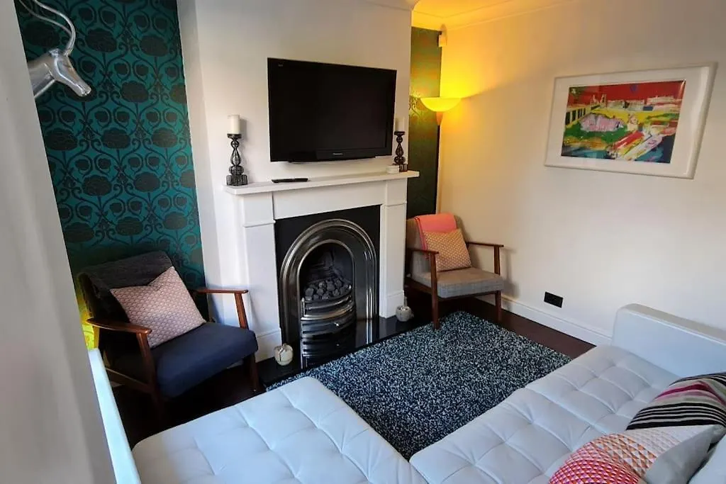 No19 - Harrogate - Yorkshire Stays-1