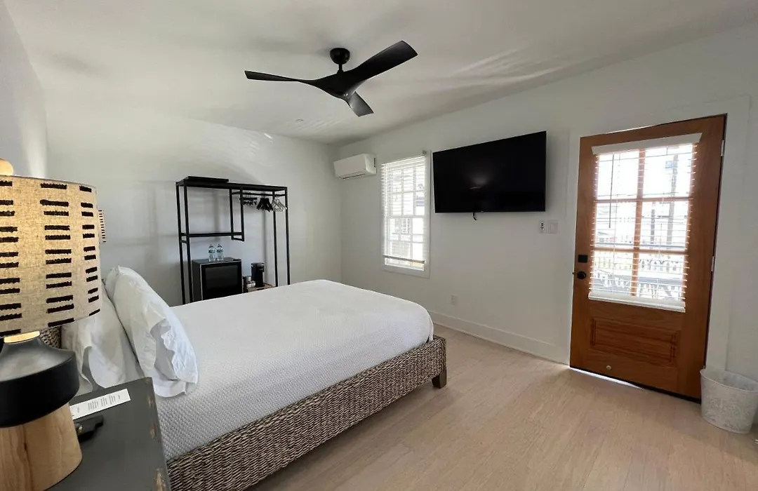 Elaine'S Cape May Boutique Hotel-1