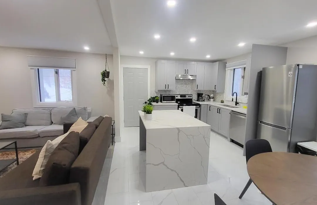Jstlikehome - Serenity Suites & Guesthouse-1