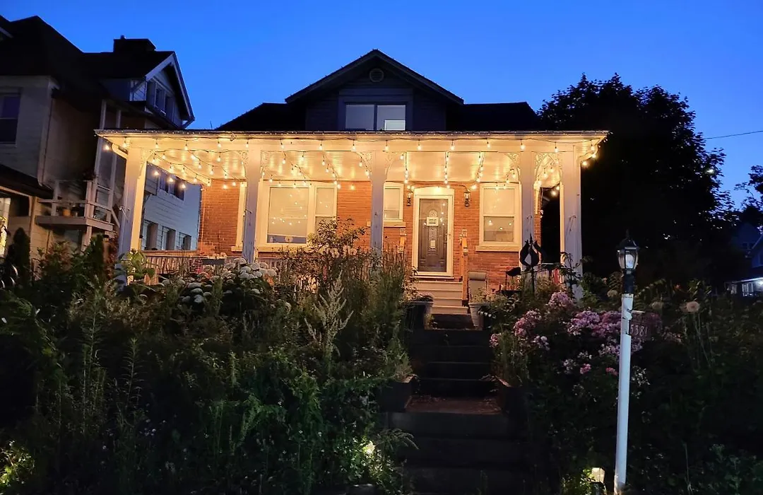 Serene Niagara Guest House-1
